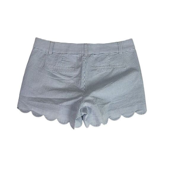 J. Crew Women's short with scalloped hem size 8 Seersucker - Picture 3 of 7